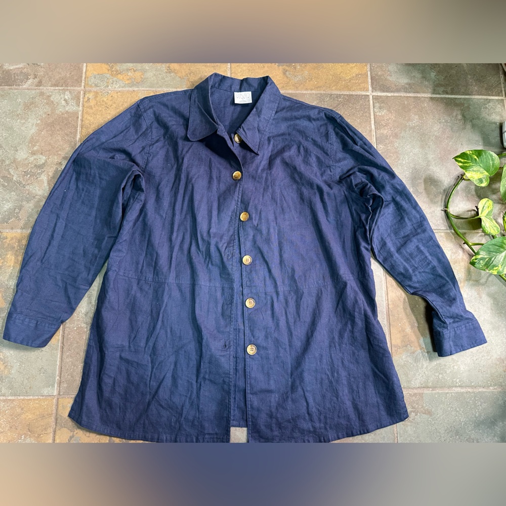 SOLD Style Studio Linen/Cotton Blend Button Up Big Shirt Large Navy Blue